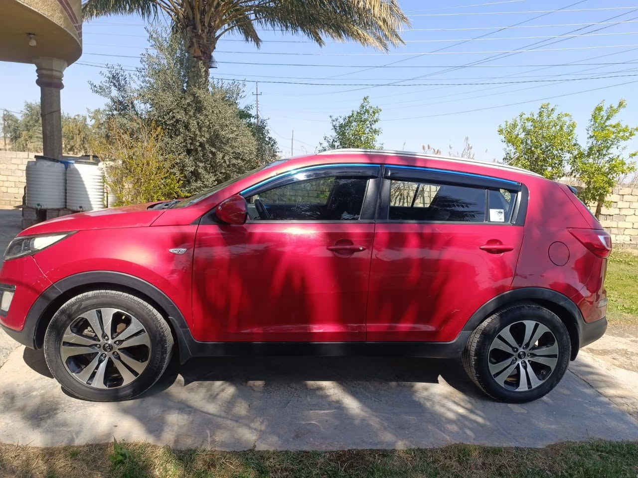 سلام عليكم سيارة سبورتج 2013 سيارة نظيفه فقط صبغ بابين جهة السايق للاستفسار الاتصال  الرقم *********** 
السعر 132
