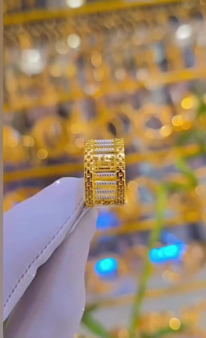 فينوس سنتر للاكسسوارات والذهب البرازيلي الاصلي 💫 
نهتم بادق التفاصيل ونختار لكم الأحدث والأجمل 🌹العنوان 📍 ديالى المقدادية حي المعلمين شارع المخضر  داخل مجمع العزاوي @ متوفر خدمة 🚛


**إذا كنت صاحب هذا الإعلان وتريد حذفه لأي سبب، رجاءا أرسل رسالة إلى الدعم الفني**