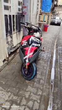 ثعلب للبيع دراجه كامله بس طافيه بيهه نقص عقل ابيع كوم حديد رايدهه ب ٣٥...