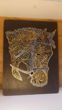 لوحة الحصان • زخرفة اسلامية • حروف عربية