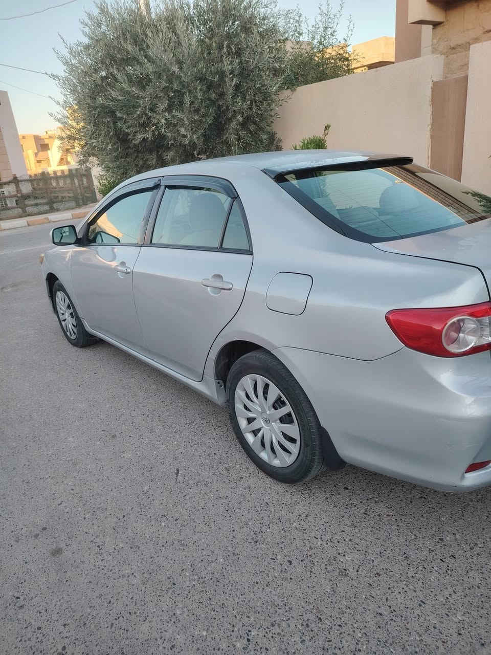 السلام عليكم
للبيع فقط كورلا وارد امريكي 

موديل2012 

ماشيه 100 تقريباً محرك كير تبريد على وضع الشركه ماناقصها اي شي

داخل وجنطه كلها جدد 

بنيد صبغ فقط وبيها جراد الجنطه واطراف التكم سياره مالّ جناي 

السعر 120 وبيها مجال قليل

***********

مكان تكريت
