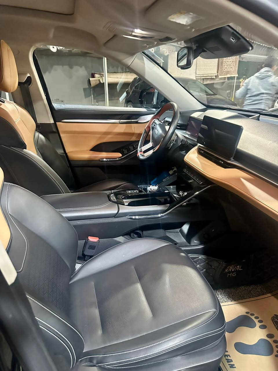 الاستعمال: 34،000كم
السيارة بحالة الوكالة دون اي ضرر داخلي أو خارجي نهائياً، بيها كفالة 10 سنوات او مليون كم من شركة هافال ( نهج العراق ).
للتواصل على الرقم ***********
