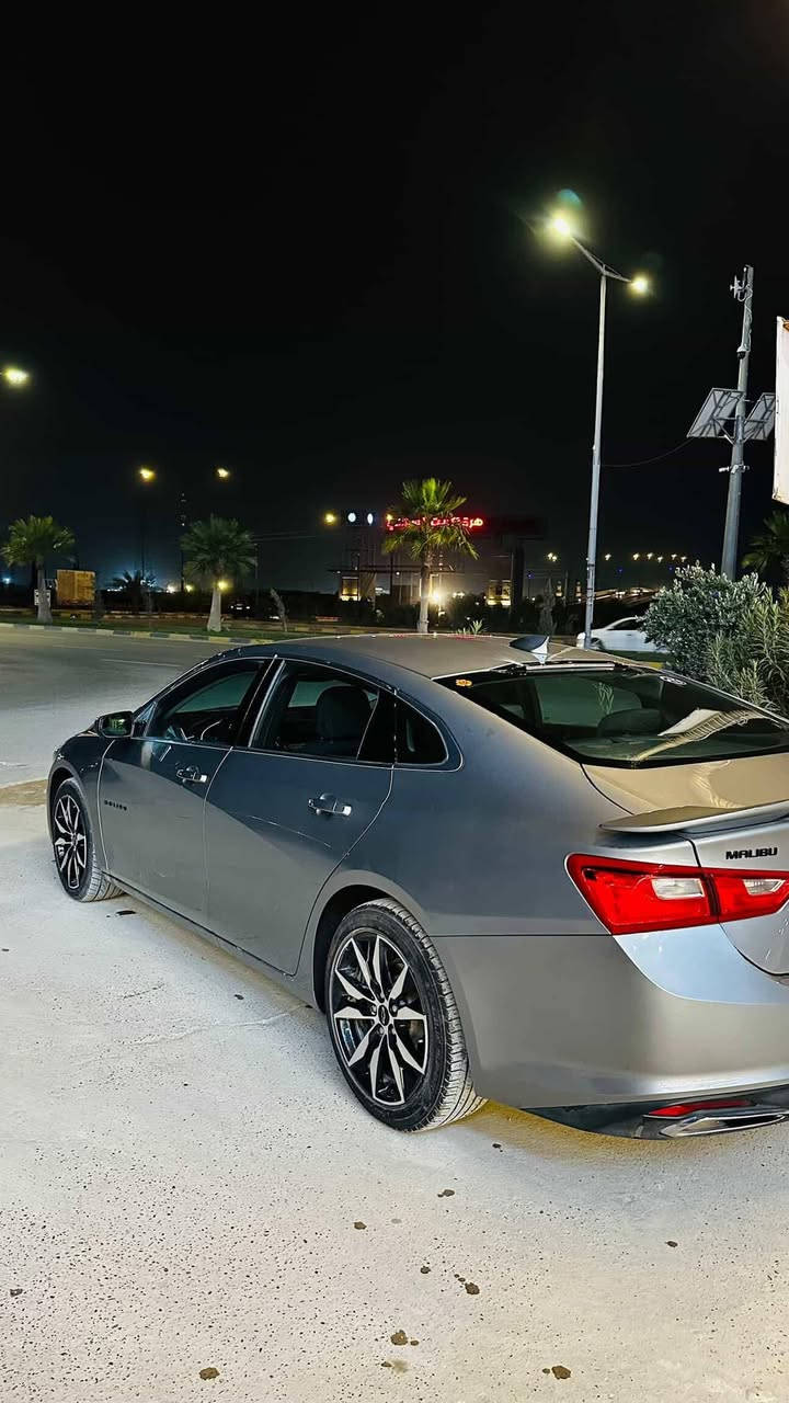 السلام عليكم
ماليبو وارد امريكي
  موديل 2023 sr
لون سلفر 
السياره ماشيه 80 كيلو 
المواصفات rs
♦️ بصمه ابواب + جنطه
♦️ تشغيل عن بعد 
♦️رادار امامي
♦️ قياده ذاتيه 
♦️ تحديد مسار 
♦️محرك 1500 توربو ✈️
♦️سايد بريك بصمه
♦️مانع انزلاق
♦️لدات اماميه نهاري 
♦️اوتو بريك /توقف ذاتي عند الاقتراب 🚳  
♦️شاشه كبيره تدعم 📲Android Auto/car play
♦️خرائط Gps📌 
♦️كروز مثبت سرعه
♦️شاشة ضبط واعطال بل دشبول
♦️منافذ USP/ 12V /Tip C
♦️مانع انزلاق ⛔️
♦️حساس اطارات
♦️4 دسك/ Abs
♦️السياره ماشالله جاهزه من جميع النواحي  
♦️اطفاء ذاتي عن التوقف 
♦️تحكمات جهتين 
      مانع تصادم 
حادثها دعاميه فقط
كير محرك شاصي شرط بجم كبس 
للاستفسار ***********
السعر 135 وبي مجال 
العنوان . صلاح الدين تكريت
