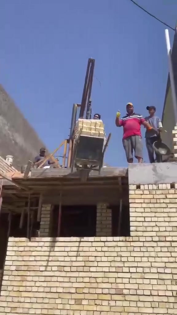 السلام عليكم ورحمة الله وبركاته
ونج بانزين نحالة سريع تصعيد جميع مواد البناء طابوك ابلوك كاشي سيراميك مادة لاصقة جص رمل اسمنت بورك وتنزيل كافة الانقاض من طابق الاول الحد طابق 15 نطلع كافة المحافظات بابل بغداد كربلاء النجف ديالى و ب ارخص الاسعار اتصل وبيك خير وتدلل 
والله ولي التوفيق 
ونجات الاخوين

ونج تصعيد كافة المواد
***********
اتصل وبيك خير وتدلل
