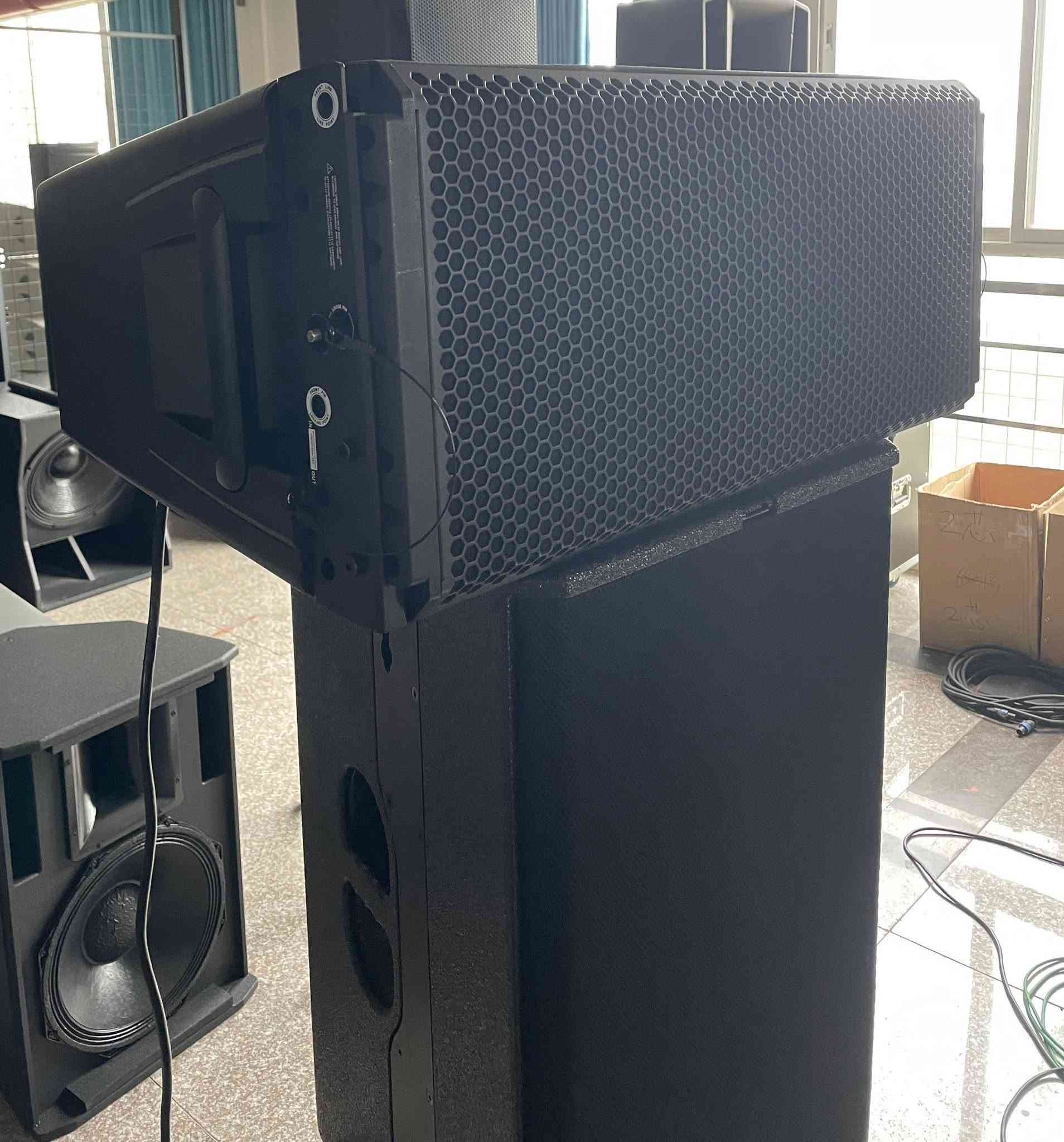 hDL20-A ，30A 50A  Welcome to learn more
WhatsApp +8618026787778 WeChat +Feng787778 
#Coaxialhornlineararrayspeaker
#PROSPEAKER
#subwoofer
#churchspeakers
#outdoorspeakers
#passivespeaker
#pasystem
#fullrange
#soundsystemspeakers
#concertspeakers
#soundspeaker
#mixer
#soundequipment
#djspeaker
#speakeramplifier
#poweramplifier
#stageentertainment
#linearraysoundsystem
#professionalspeaker
#churchsoundspeaker
#acnawvesubwoofer
#concertsoundsystem
#acnawvespeaker
#dj
#nawaudio
#djequipment
#audiosystem
#proaudiospeakers
#loudspeakersystem
#clubsound


**إذا كنت صاحب هذا الإعلان وتريد حذفه لأي سبب، رجاءا أرسل رسالة إلى الدعم الفني**