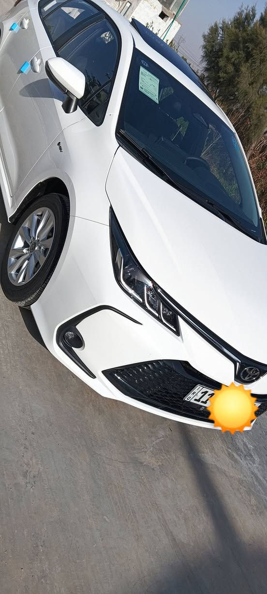 ا
السلام عليكم كورلا لبيع موديل 2025زيرو بسمي سياره ماشيه اربعه الاف زيرو فول مواصفات مكاني بسمايه رقم  ***********
