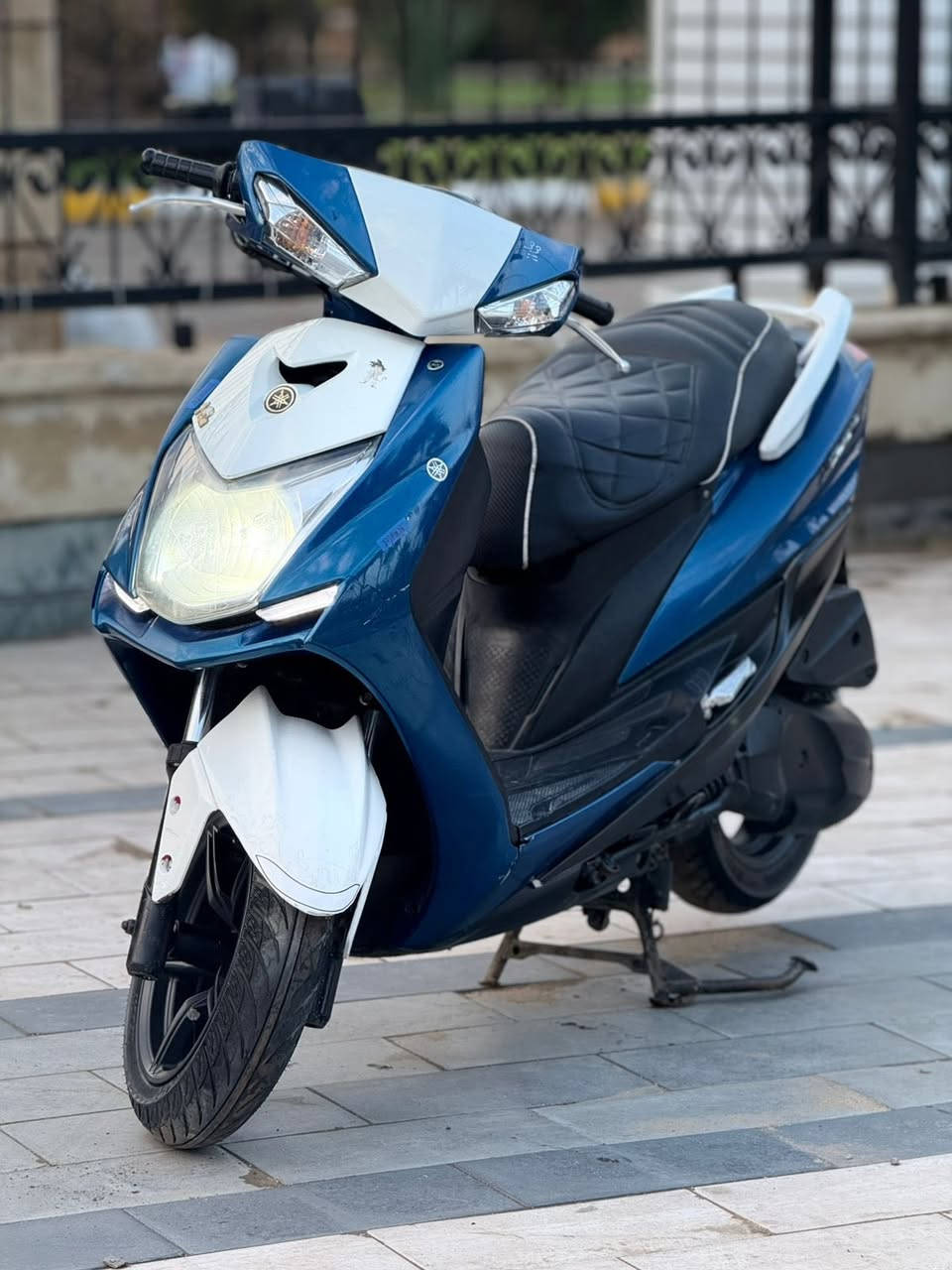 السلام عليكم سكنس شمعه حديث ياباني قبق نفخ. ستان كهربائي فول مكفوله كفاله عامه  مال رمبه مكينه  لوك برغي ممفتوح بيه كفر اصلي دراجه تتعب تكول جديده مال جناي فول ماشيه 62  حقيقي السعر مليون و 150 وبيه مجال العنوان بغداد الهاتف ***********  اتصل وبيك خير ودلل
