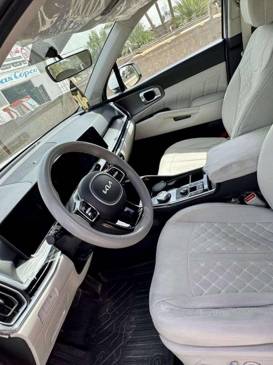 سورنتو موديل 25  خليجي مكفول عام 
العنوان النجف 
السعر 310 💲
للتواصل مراسلة الصفحة 
او اتصال :

0783 860 0234
