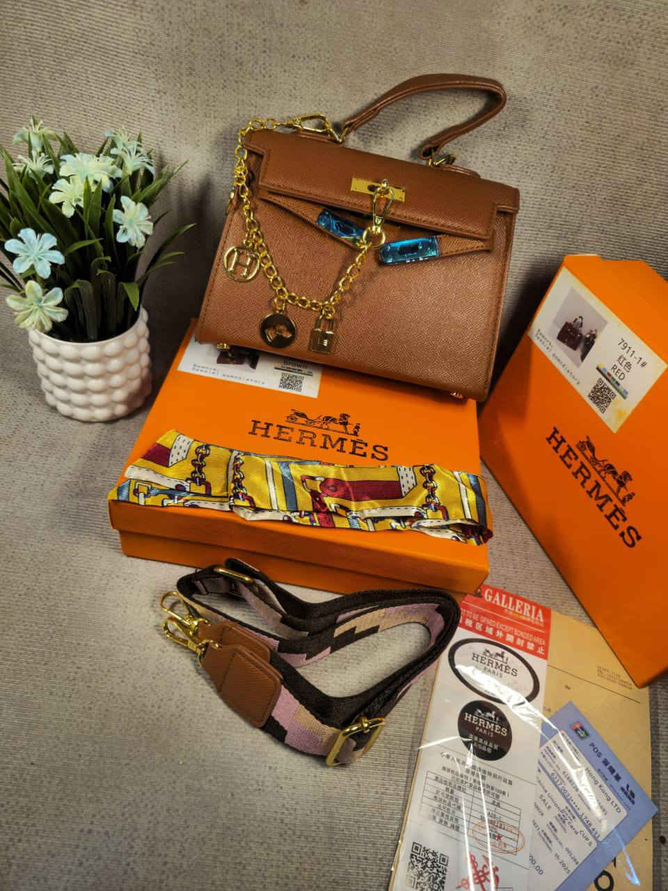 عندي جنط ماستر كواليتي عددهن 13 وحدة سعر الجنطة 25 الف و التوصيل مجاني لكل العراق

و الي يريدهن كلهن ابيعهن جملة بسعر مناسب 

رقم تواصل ***********
