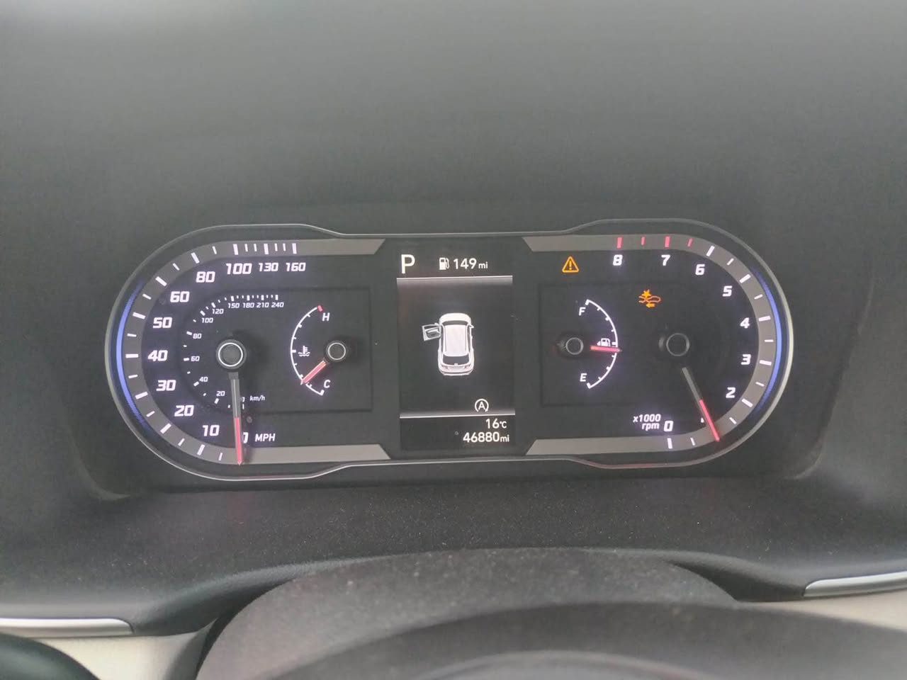 توسان 2022امريكي رقم اربيل صاحبه موجود محرك 2500بصمه حساس امامي او خلفي رادارات شاشه وكامره سياره نضيفه الحادث قبق صندوك صبغ جاملغ او بارد ماشيه46000كم سعر18000$بي مجال بسيط *********** Colombo, Sri Lanka
