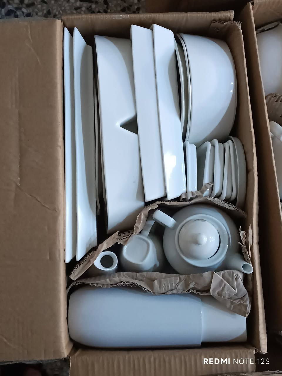 سياحي 🤍🤍
سعر الرتون 35 ألف 
قياس الكارتون 53*29*29
يتوفر توصيل


**إذا كنت صاحب هذا الإعلان وتريد حذفه لأي سبب، رجاءا أرسل رسالة إلى الدعم الفني**