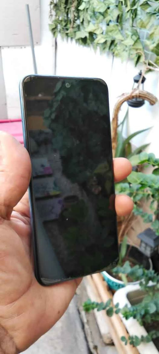 سلام عليكم جهاز موبايل ريدمي نوت11 مكفول من كلشي جهاز نضيف جدآ بدون أغراض ذاكرة 128على رام 6+4 البيع او مراوس ب150الف
عنوان بغداد البياع حي الشرطة الرابعة 
*********** بغداد, العراق
