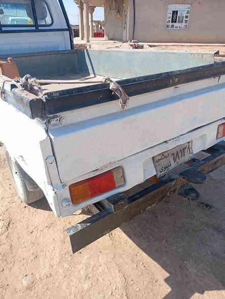 كيا فاوو للبيع موديل 2006محرك بدايه صرفيه سعره عشرة اوراق وبه مجال منافيس موجود المكان قريه عوينات ل اتصال او واتس اب ***********
