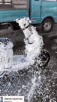 دراجه بوليس 120 مقفوله 93سرعه للبيع كلجات جديده تخم تاير جديد ضفيره كه...