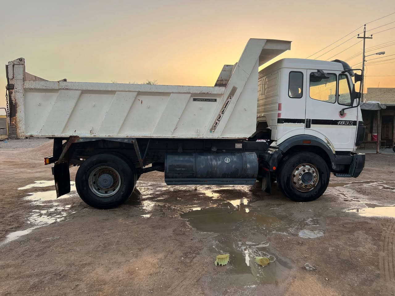 تك للبيع مارسدس  البي قلاب مكينه خير من الله لاتنقيص ولاتبخير كير كهربائي 155 فافون  قماره جوبلس من وره ربطه 
قماره بلاديه شاصي 18 باج بطن دبل شاصي  بدون صبغ لقماره  رقم دياله انكليزي الجديد باسمنه   مكلف ب النشر شراي يتصل ويدلل رقم صاحب السياره  ‏‪0771 123 9339‬‏
