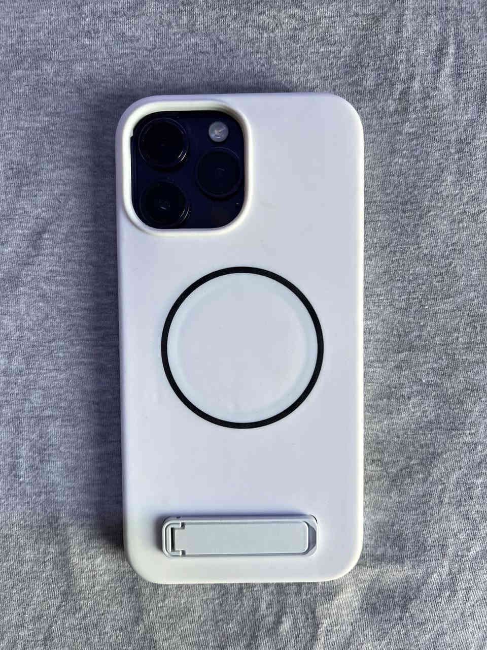 ايفون 14 برو ماكس سعر 450 قفله 
جهاز ذاكر 256 
بطاريه 87
مكاني بغداد *********** 
مبدل شاشه وتخطي
