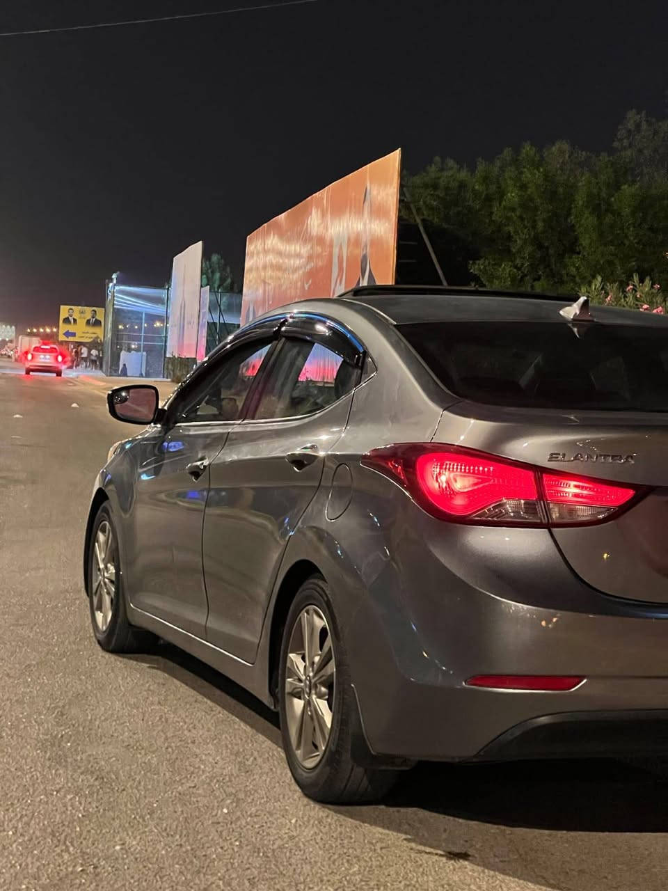 النترا 2016
بصمه تشغيل وبصمه ابواب 

 

وبالعافية ع يأخذها
♥️
تدفيه بلكراسي
فتحه 3 طكات..
حساسات خلفيه..
اشاير بلمري...
تحكم ستيرن جهتين... 
 

رقم انبار  بسمي 
ارضيه جلد 

ويل  تخم تاير جديد 
محرك 1800
كير  كفاله صدر خلفي وامامي جديد بشرط صاعده سياره زيرو 
تبريد ثلاجه تدفئه فول
كهربيات كلها ع وضع الشركه
س سياره كلها ع وضع الشركه سياره جديده جديده
دواخل ع وضع الشركه
السيارة استخدام شخص
مكاني الفلوجه 
للاستفسار ***********
