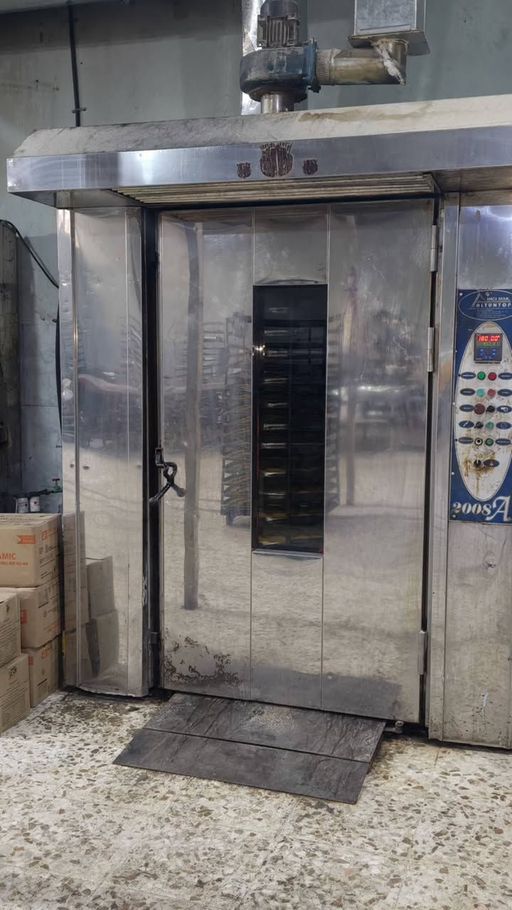 فرن دوار التن توب موديل 2008  + عرباين عدد(3) قياس الطاولي 80*90 مثقب + حديد 

العنوان / كربلاء المقدسة / المعملچي 

للأستفسار /***********
