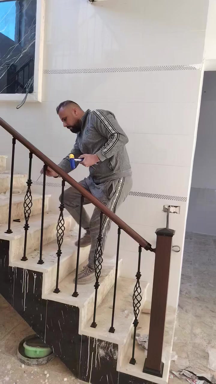 يا الله السلام عليكم
هذا عملنا من معمل التركي من ابواب والشبابيك المنيوم وابواب وشبابيك البي بي سي هذا عملنا بضمان عشر سنوات حقيقي وليس بس كلام عملنا متكامل للابواب الخارجيه وابواب داخليه تركي بضمان عشر سنوات زائد المحجرات المنيوم بانواعها عملنا حسب رغبه الزبون اي استفسار راسلينا على الواتساب 0771244663 % ***********
اي استفسار احلى في خدمتكم حتى لو كان سؤال في خدمتكم الصاحب هذا العمل باداره مهند طالب موقعنا  الخالص شارع السند يوسف المجاور اسواق الحداد
