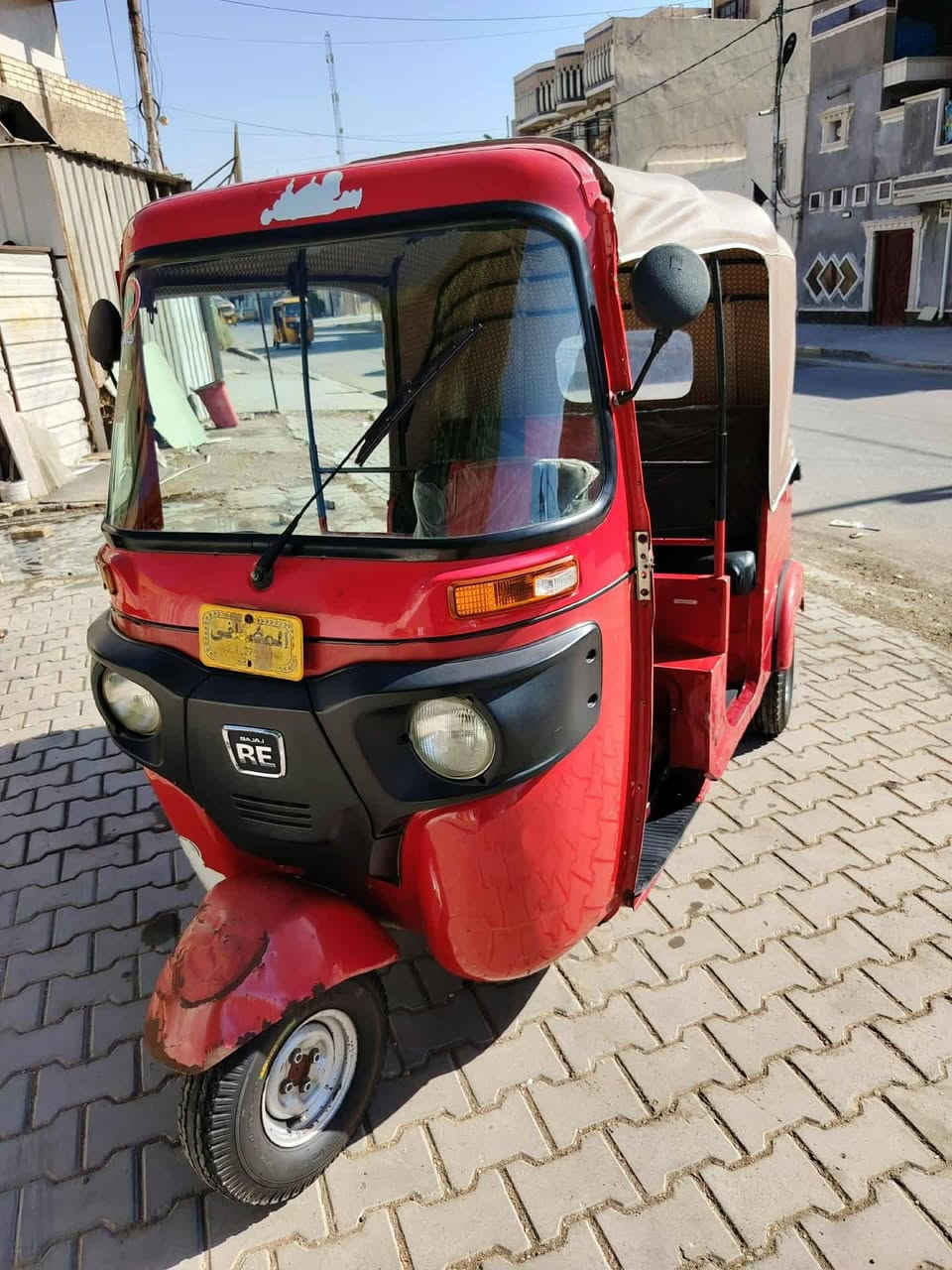 السلام عليكم تكتك للبيع موديل 18 مرقم سنويه تحويل ثاني يوم معمره دوس فقط رايدها 5,500 وبيها مجال *********** تصل ودلل
