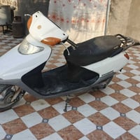 دراجه سبيسي ياباني مكينه ما مفتوحه  ٢٥٠ وبيه مجال  حله ورديه خارج  ٠٧٧...