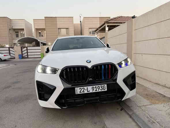 سلام عليكم 
BMW x6 2022 40i 
ماشيه 25 الف 
وارد أمريكي صبغ خشم البنيد فقط 
صفر مسج السياره نضيفه 
عليها تايرات رن فلات 
495$
***********
