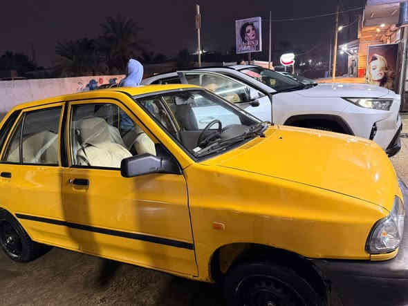 السلام عليكم سايبة موديل 2014
مكينه بدااية تبخير صوته ناعم 

كير خير من الله

سيارة بيه ضربة موضحة بصورة

السعر ((33))وبيه مجال 

***********
