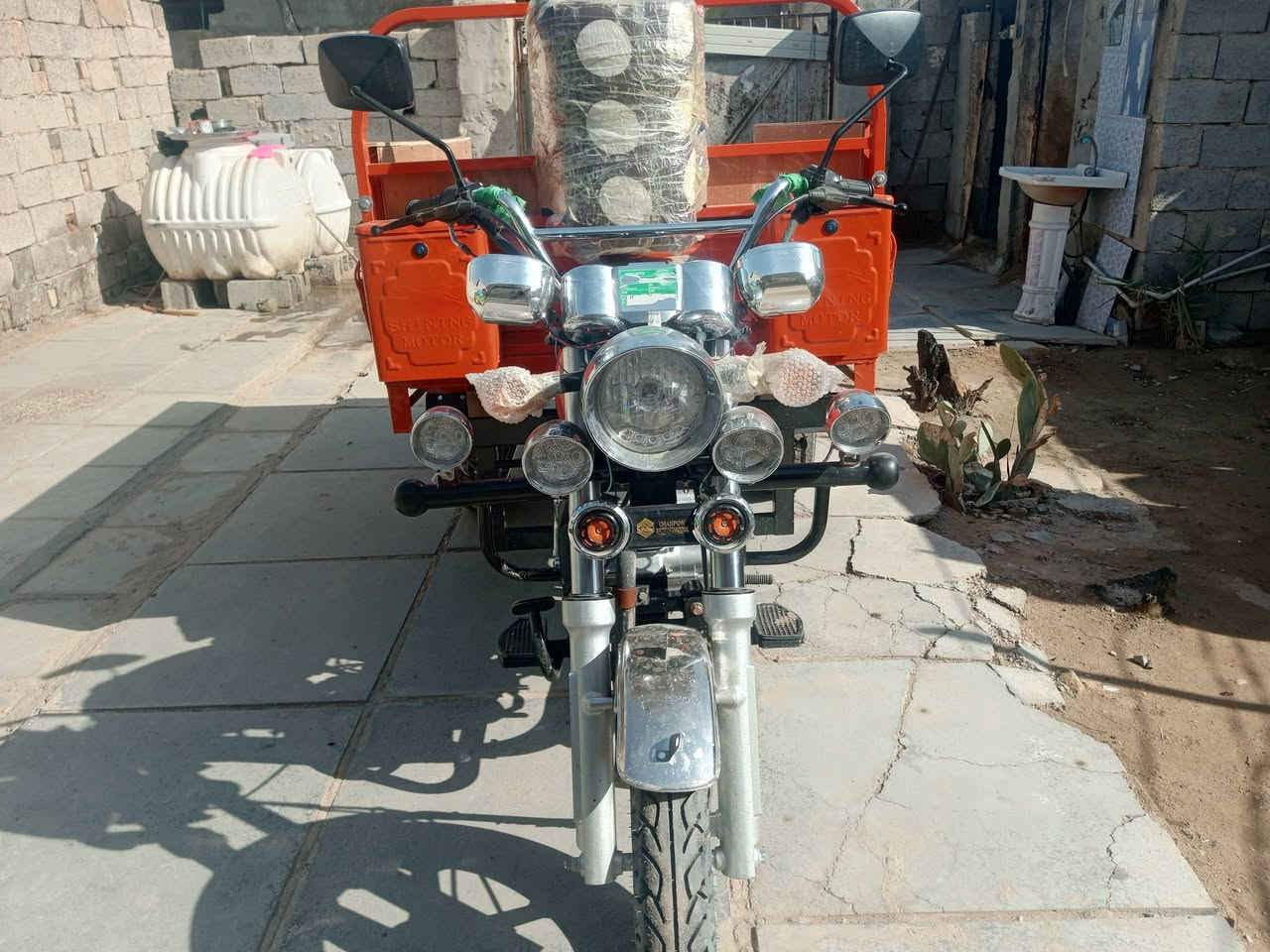 سلام عليكم ستوته البيع موديل 26 هس توه طالعه من المعرض لسعر مليونين  وتسعميه بيه كمرك ‏‪***********‬‏
