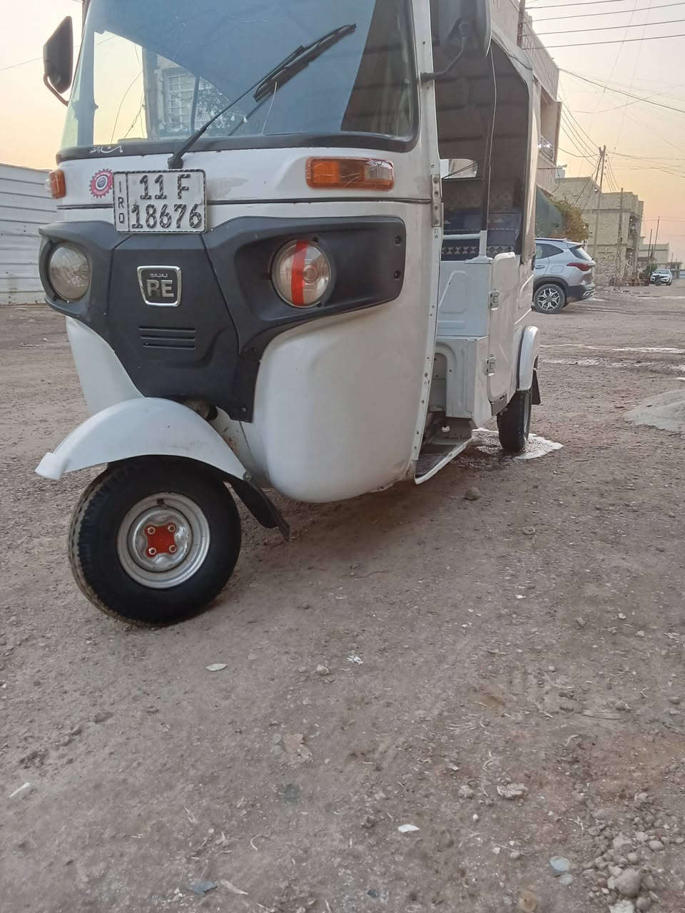 سلام عليكم تكتك للبيع 21شهر 11 مكاني بغداد شعب رقم ***********
