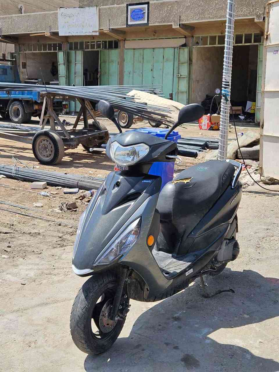 دراجه اكزز z بلاديه من التاير للتاير مكينه بلاديه ممفتوحه ماشيه 35 كهربائيات كله شغاله نضام ايكو عيوب الدراجه فقط فوك ال60 اطلع دخان خفيف السعر 750 قفل قفل بدون عمله راجاءا المكان بغداد الشعب شارع الصحه الرقم *********** بغداد, العراق
