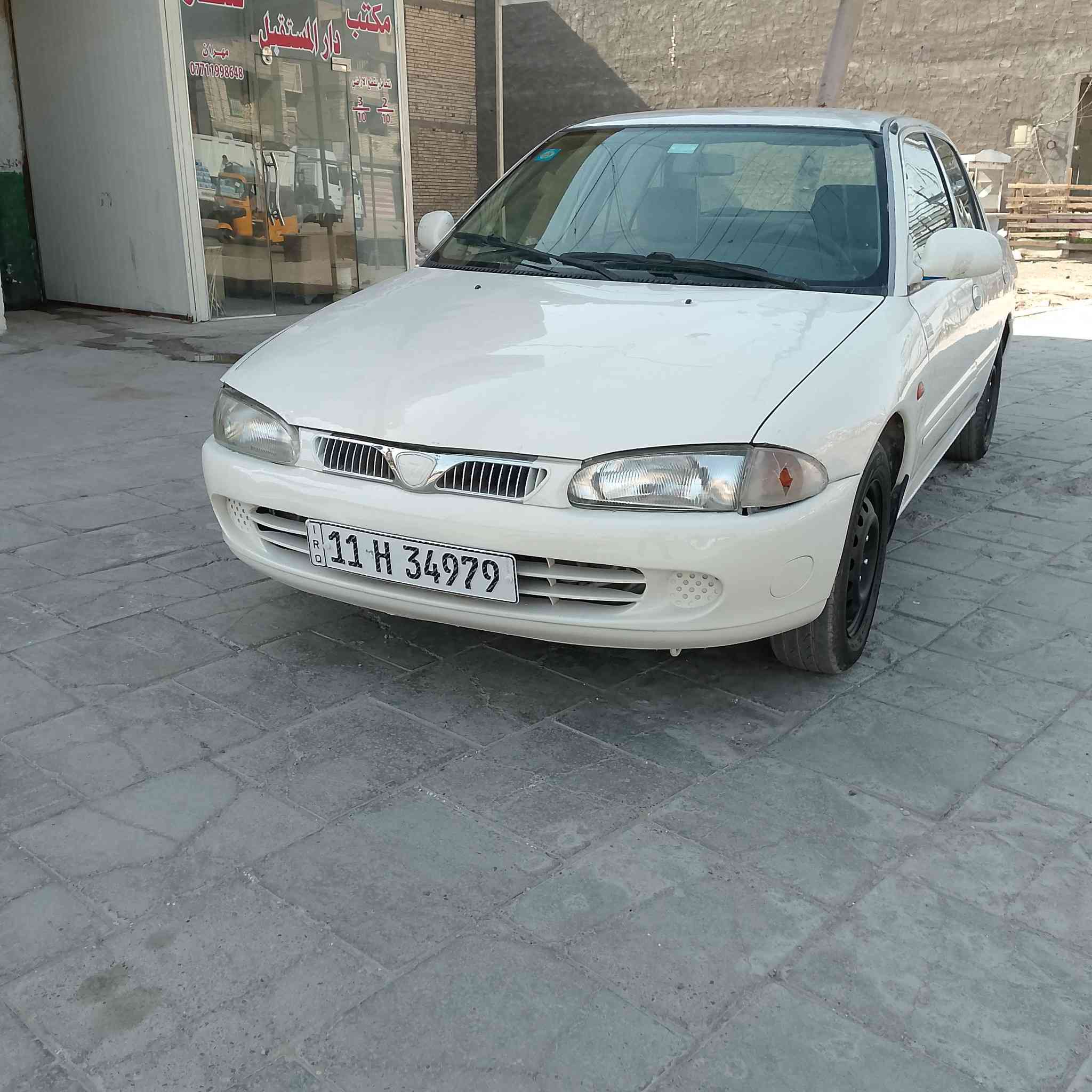 السلام عليكم بروتون 2004شركه العامة سياره حلوه مكينه كير صدر جديد رقم انكليزي سنويه  جديده جاهزة كير اوتوماتيك مكاني السيديه السعر 50وبيها مجال بسيط ***********
