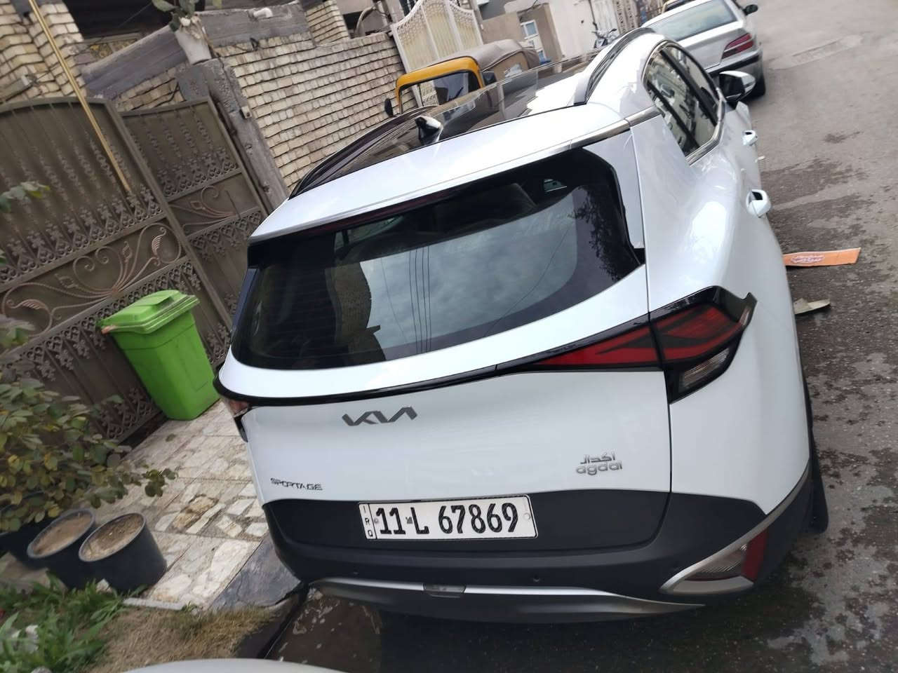 كيا سبورتج للبيع موديل 2025 مكفوله كفاله عامه فول مواصفات فتحه بصمه بصمتين تشغيل عن بعد حساسات اماميه خلفيه نقطه بلمرايه العنوان بغداد البلديات رقم الهاتف  ***********
