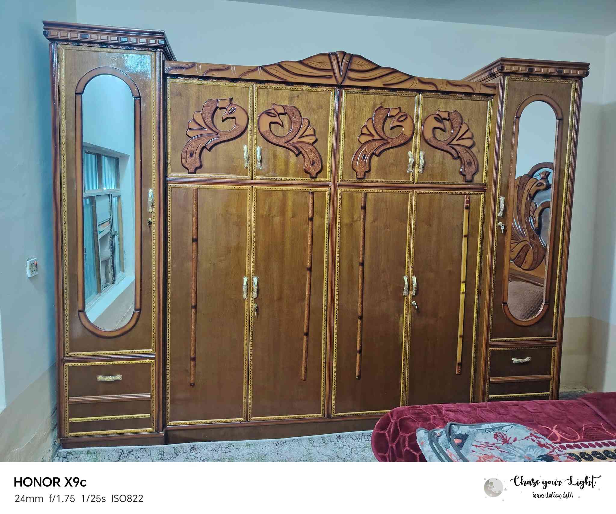 السلام عليكم غرفه اخشاب للبيع صاج مثل مشوفون شكلها جديده سعرها 500 وبيها مجال  الاستفسار الاتصال ع رقم ***********
وبالعافيه ع تكون من نصيبه
