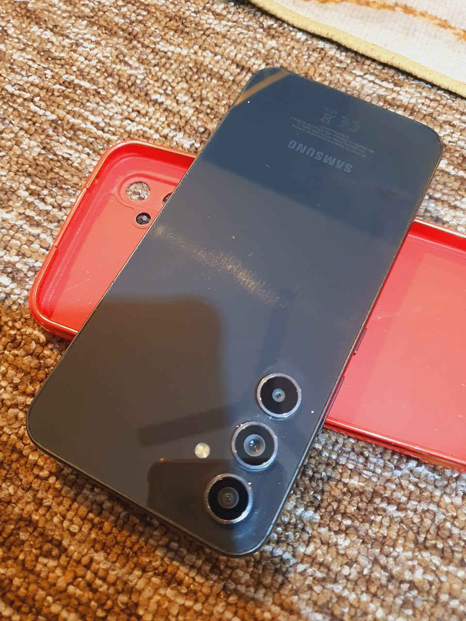 سامسونك a54.  ذاكره 256.   تلفون اخو الجديد نضافه 100%
بدون. ملحقات.   للبيع فقط
مضمون. ومشروط. م̷ـــِْن كل شي.   مكاني حي ميسان
***********
