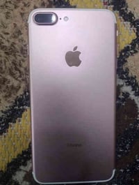 ايفون 7 بلاص بطاريه 100 شرط الفحص وذاكره 128 ويا شاحنه وكرتونه ماخذه ب...