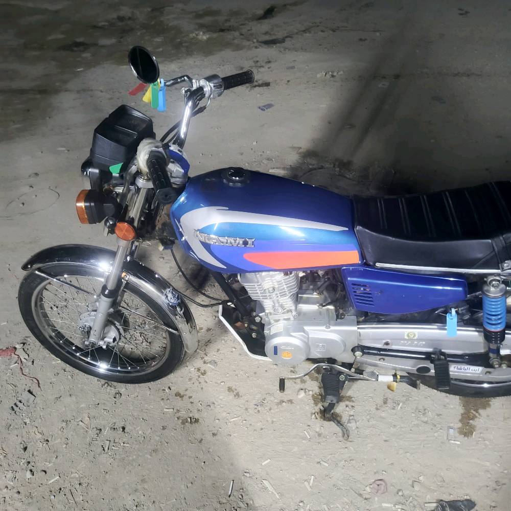 السلام عليكم دراجه اربعه كير نامه الاصلي بلاد وكيل نوار موديل22

