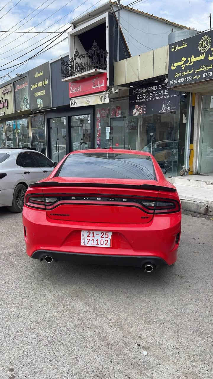 Dodge 2023charger gt 17 mile سەیارەکە رەفزی مرورە بەبی برانەوە بەشەرت تەنها یەک تۆز لەحیم پاش جێژنەی رەمەزان رەفزی وەرگرتیە بۆیان چاملخی لای سەکن دەرکەی پشت سەکن کلێر ئەمریکایە دو بست سبوخ چقملخی لای  سەکن بۆیاخە بەشەرتی خرامە دەفرۆشین 7507461585 أربيل, العراق
