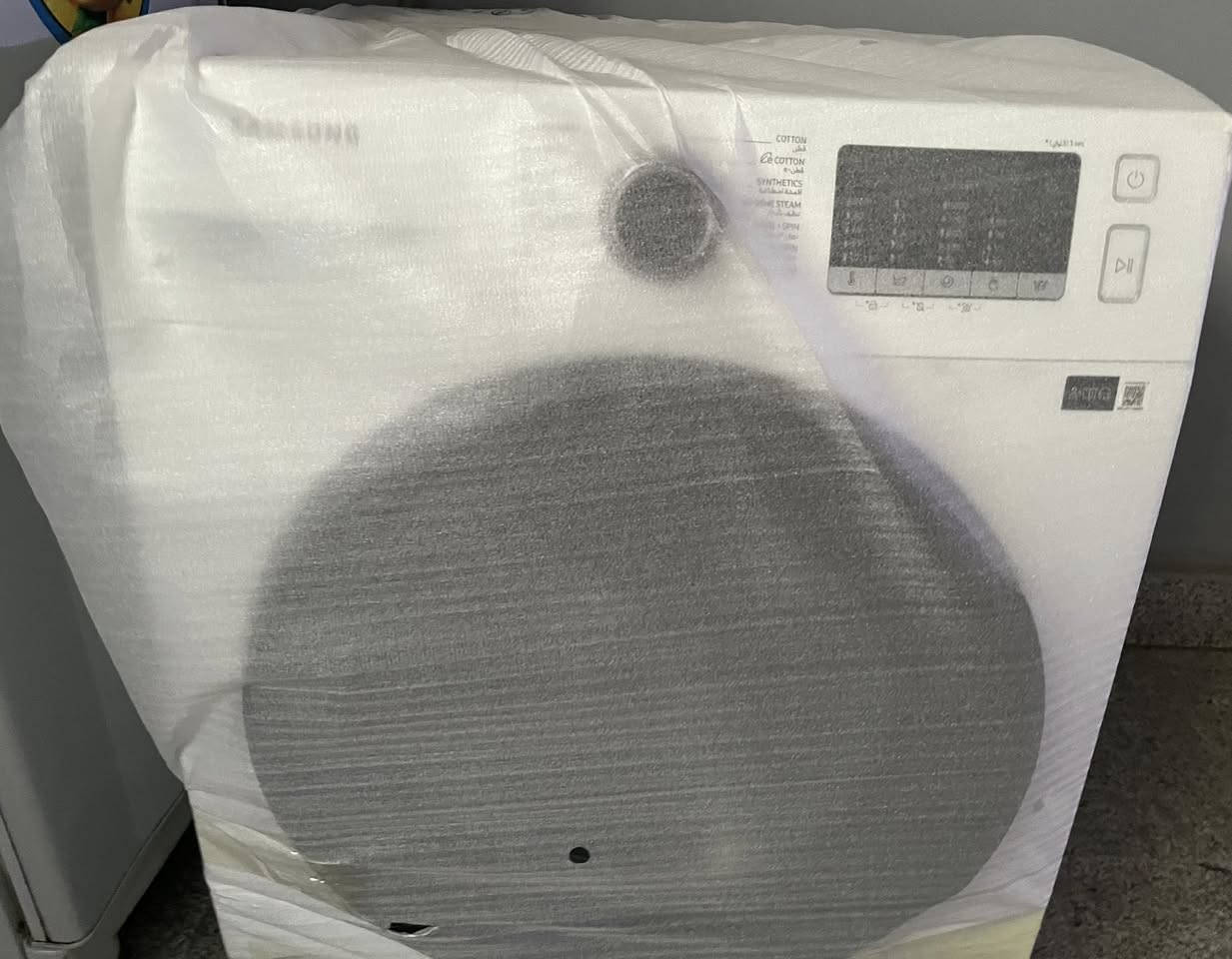 غسالة سامسونج جديدة للبيع
غسالة عين
جديدة 100% وغير مستعملة نهائياً
أوتوماتيك بالكامل
سعة 9 كغم
تصنيف طاقة ++A موفرة بالكهرباء والماء
أداؤها ممتاز وتنظيفها قوي
هادئة أثناء التشغيل ومناسبة للعائلة

السعر ٦٥٠ ألف دينار
وبيها مجال
بغداد الكرادة


**إذا كنت صاحب هذا الإعلان وتريد حذفه لأي سبب، رجاءا أرسل رسالة إلى الدعم الفني**