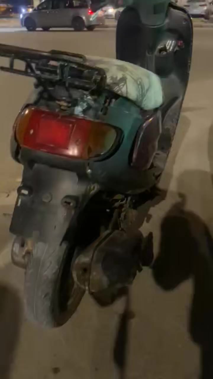 السلام عليكم
منغولي للبيع
السعر 175وبيها مجال
ناصريه قرب مستشفى التركي
رقم ***********
