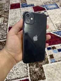 ايفون 11 عادي ذاكره 64 باتري 72 لجهاز مبدل شاشه فقط شرط طبق الاصلي فيس...