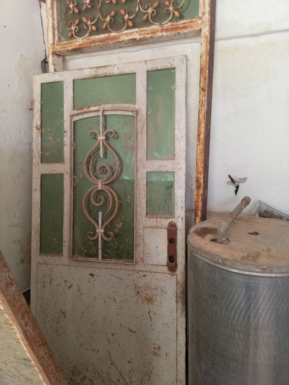 السلام عليكم من رخصة الادمن عندي أبواب وشباك وبابين سلايد مكاني بغداد دوره ابودشير @مع تواليت كامله حديد


**إذا كنت صاحب هذا الإعلان وتريد حذفه لأي سبب، رجاءا أرسل رسالة إلى الدعم الفني**