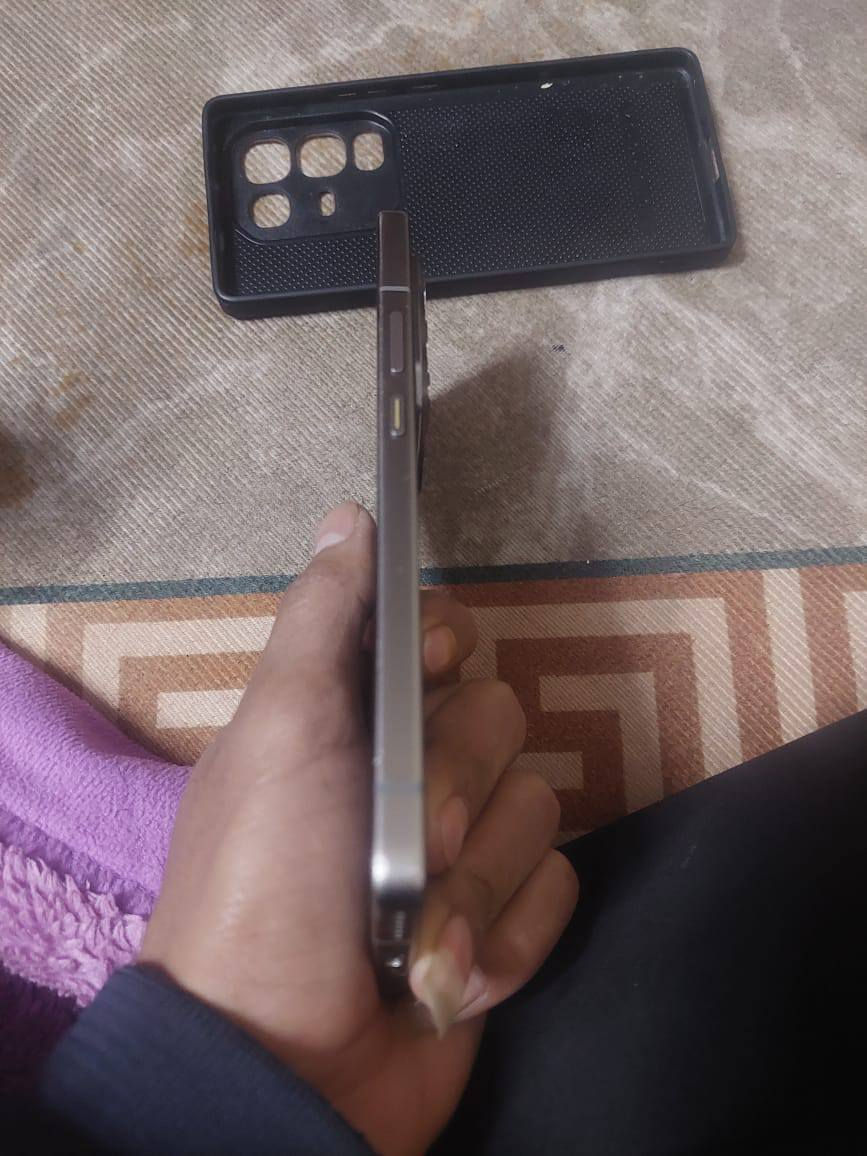 السلام عليكم انفنكس نوت 50ابرو جهاز نضيف ذاكره 256 جهاز كله ابلدي ابدل بيه بس ضهره مكاني بغداد المشتل سعره 225وبيه مجال ويرهم امراوس حسب القناعه موجود فيس واتساب *********** واني بل خدمه
