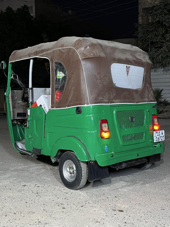 سلام عليكم تكتك 2022شهر 4صبغ عام خير من الله تخم تاير تكتك كبل الشارع مكان البياع حي تراث سعر سبعه وثمانميه وبيه مجال ☘️ ***********
