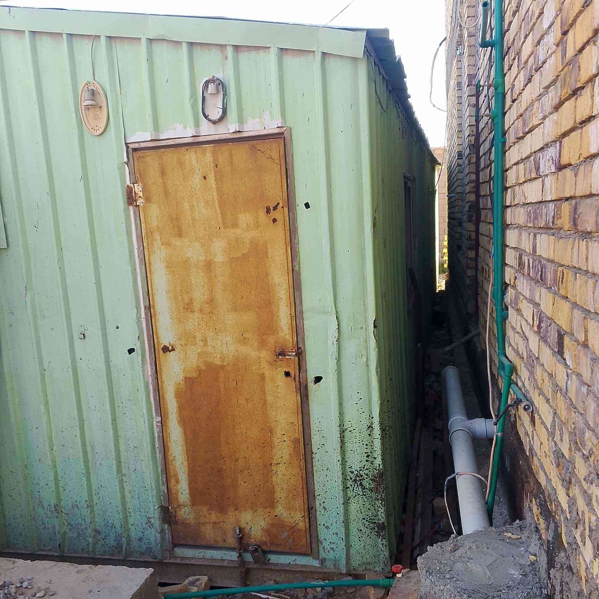 السلام عليكم من رخصة صاحب الحساب كرفان للبيع عرض ٤م الطول ١٢
مقطع غرف عداد ثنين
صاله مدخل صحيات
الاتصال على الرقم ***********
