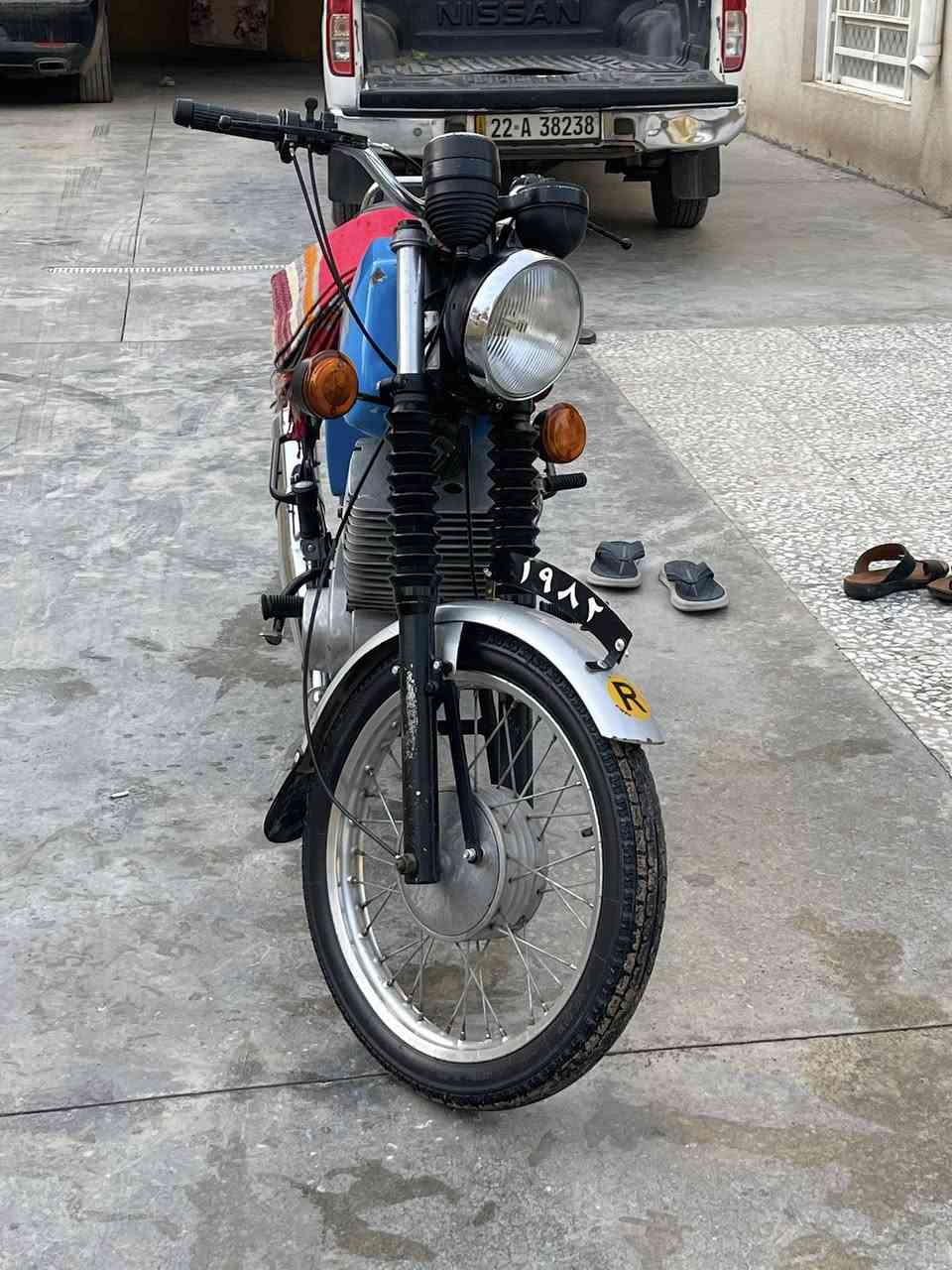 سلام عليكم دراجه للبيع ٨٢كصه ٤ عل فتح  لحيمه خشم وشي بصيط دراجه خير من الله مكان كربلاء جامعه زهراء رقمي ***********
