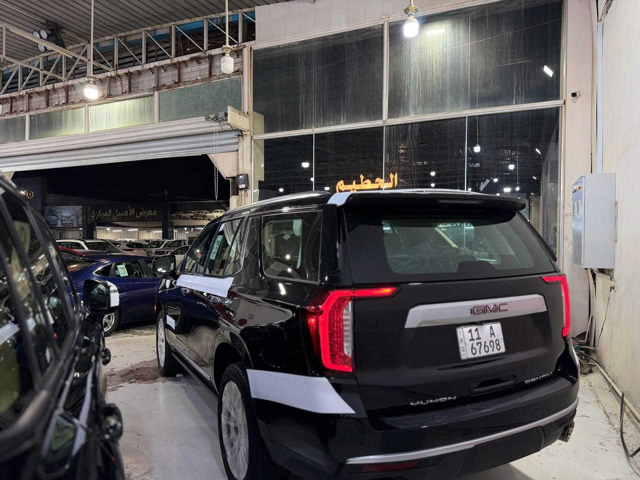 للبيع جمسي دنلي ضمان المنصور السياره جديده بمعنى الكلام ماشيه13الف كفاله عامه بعده بل ضمان مكان السياره البياع  معرض يوسف ***********
