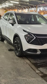 سبورتج موديل ٢٤ ماشيه ٢٥ كم فول عدا البانوراما.. بيها كم حالوبه بالقما...