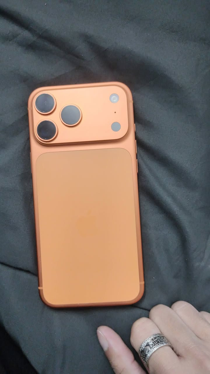 ايفون 17 بطاريه 100 عدد دورات الشحن 134 مكان بغداد الشعله منطقه الدهنه
‏‪***********‬‏
