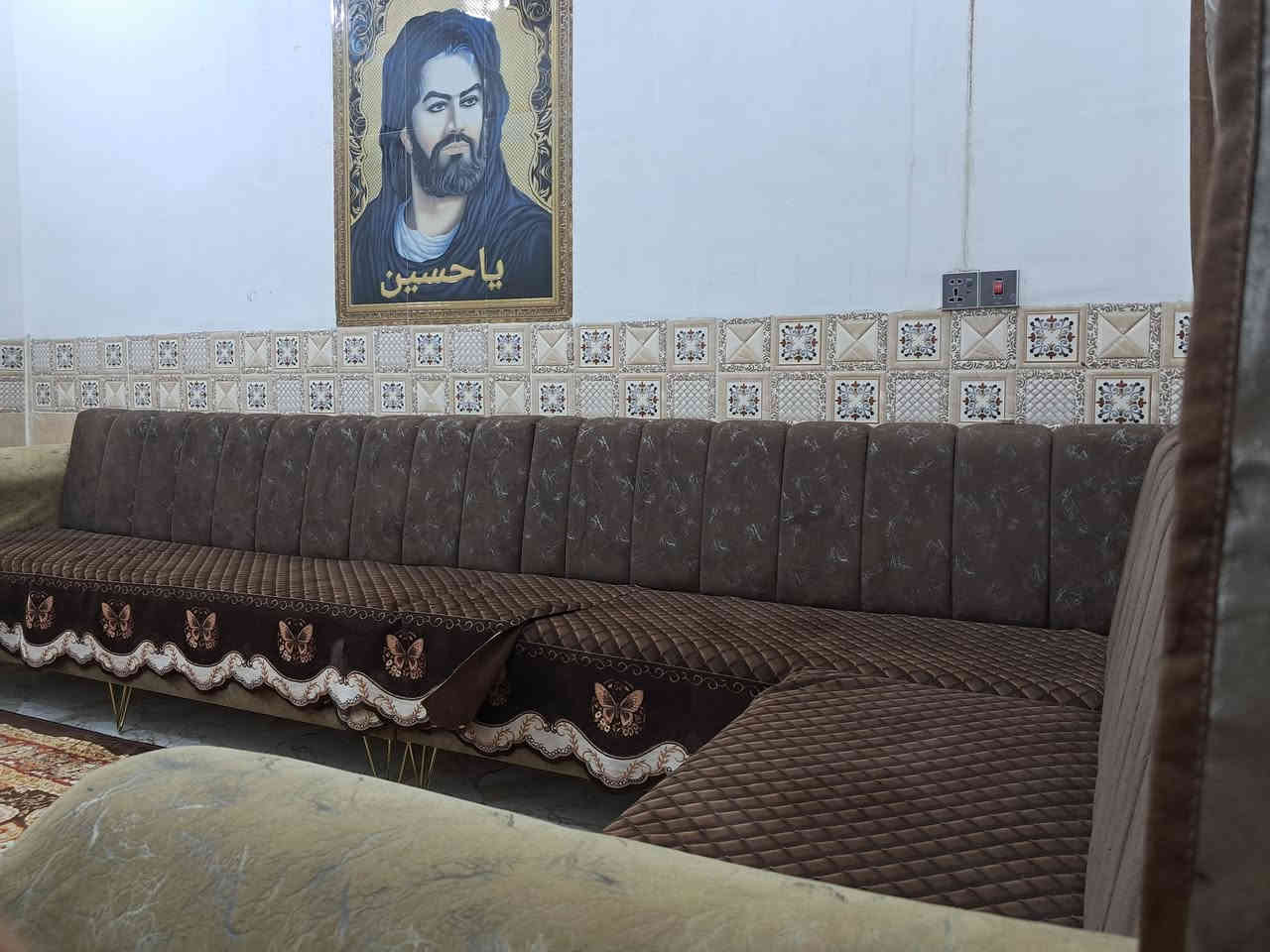 تخم للبيع مستعمل قليل مكان كربلاء حي الامام علي قريب مستشفى الكفيل ***********
