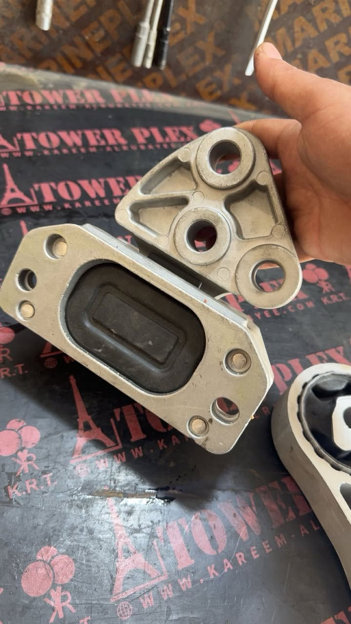 سلام عليكم 
للبيع 
اذاين جيب رنجيد
ماكني الدوره 
***********
